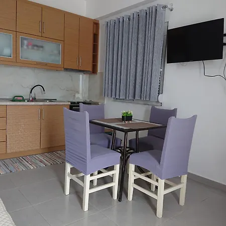 Kostian 公寓 Sarandë