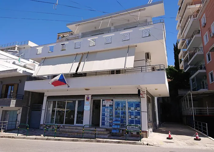 Kostian * Sarandë